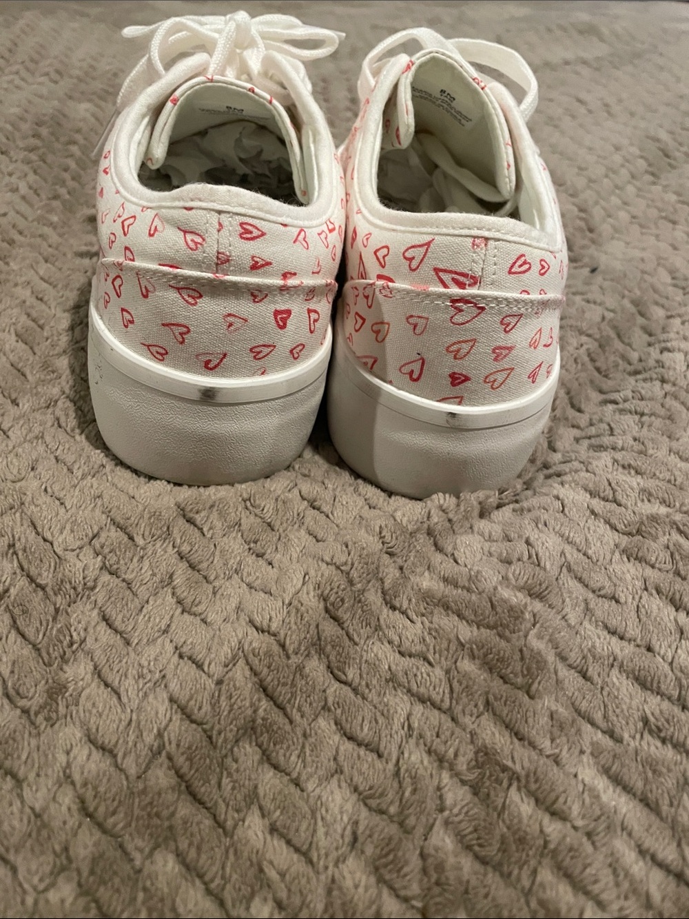 Joie White Sneakers with Pink Heart Print - Picture 3 of 7